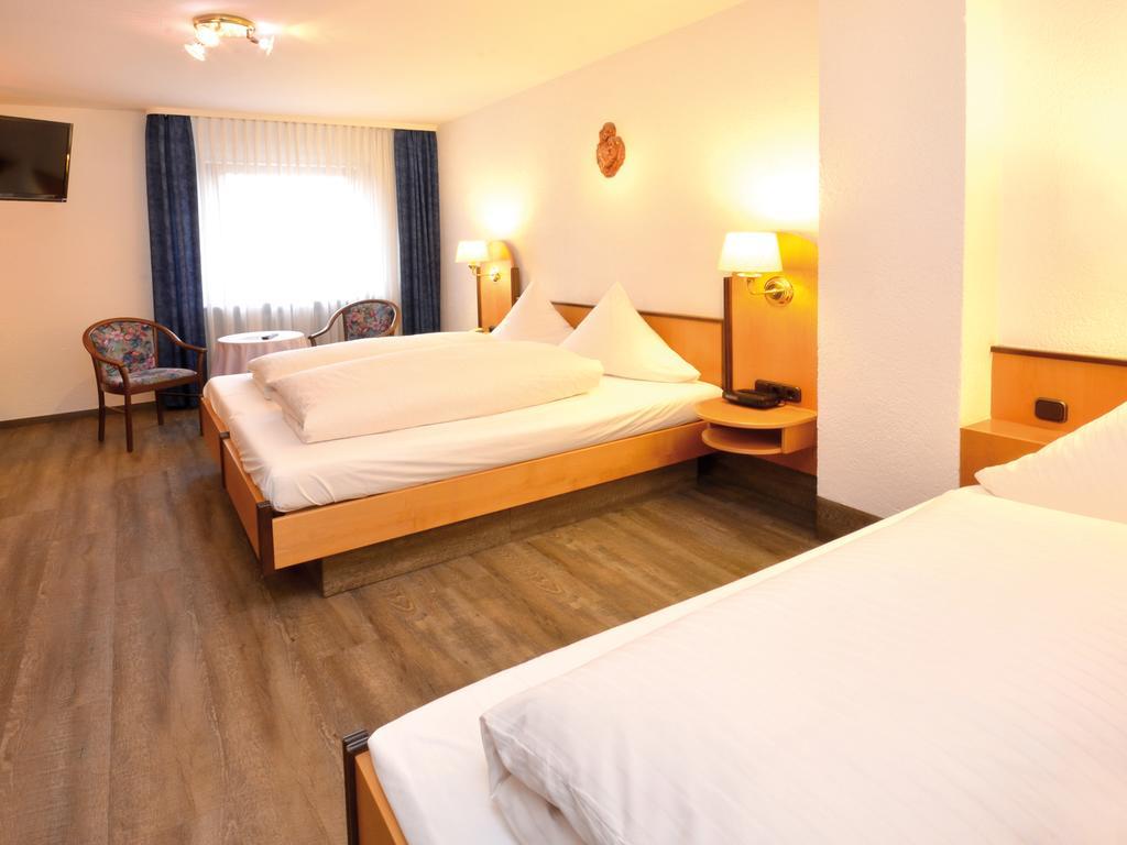 Landgasthof Scheubel Gremsdorf Esterno foto